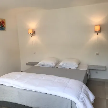 Appartement, Jardin, Piscine, Proximite